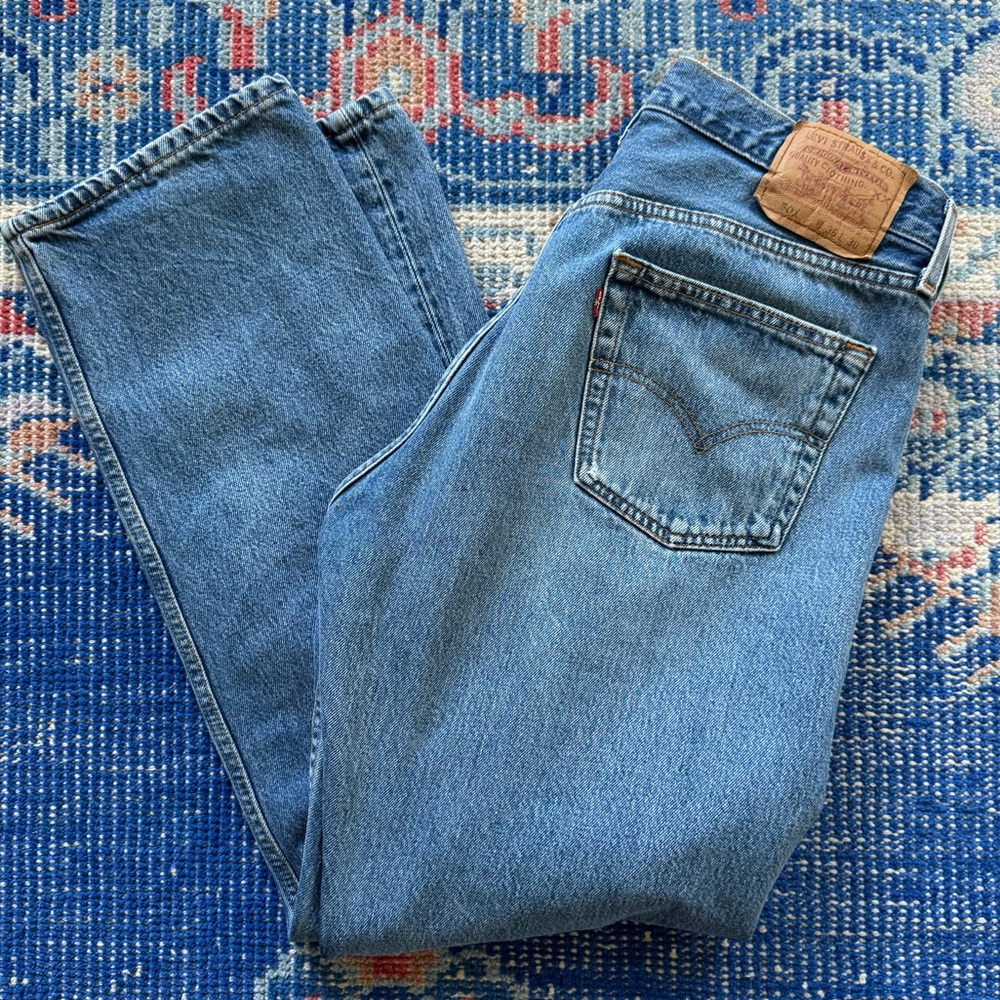 Vintage Levi's 501 straight leg jeans